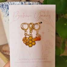 Load image into Gallery viewer, Cosy Autumn Stitchmarker Set
