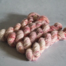 Load image into Gallery viewer, Pink Fizz (Golden Hour) - Kitt - Suri Alpaca Lace
