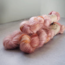 Load image into Gallery viewer, Nougat - Pattie - Kidsilk Mohair
